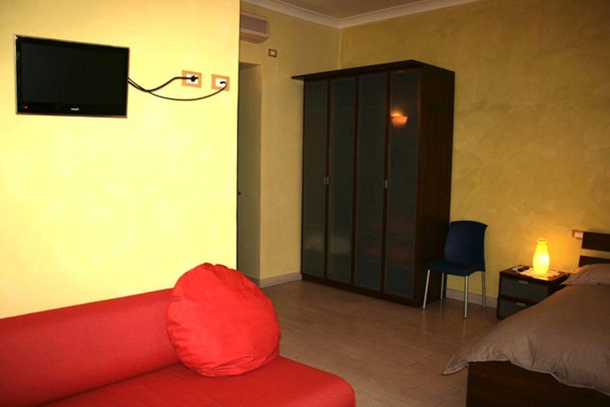 Bed & Breakfast Rainbow Naples